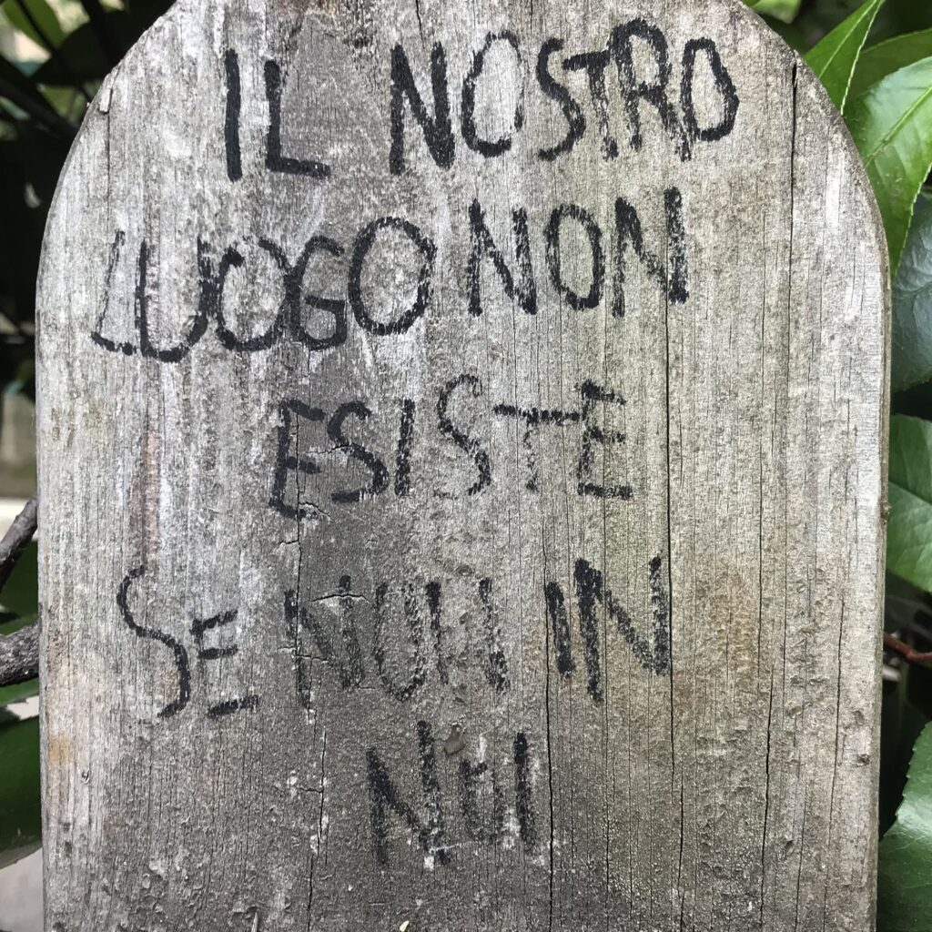 2022_11_02_Il-Nostro-Luogo-Non-Esiste-Se-Non-In-Noi-min